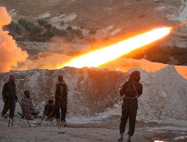 Δείτε την καταιγιστική απάντηση του συριακού Στρατού στην επίθεση της al-Nusra